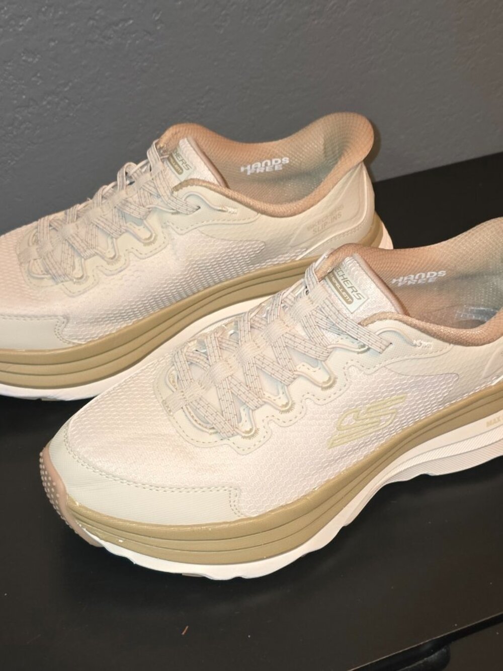 Skechers Slip-Ins Zirrus Womens Size 9 Tan Hands Free Water Repellent Sneakers - Picture 7 of 9